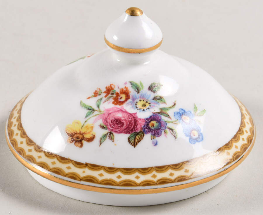 Rosamund Lid for Sugar Bowl by Grosvenor-1