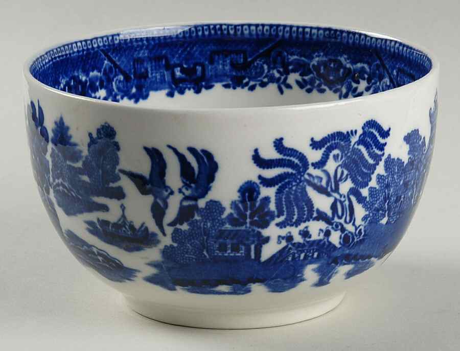 Ye Olde Willow Cranberry Bowl by Grimwades (England)-1