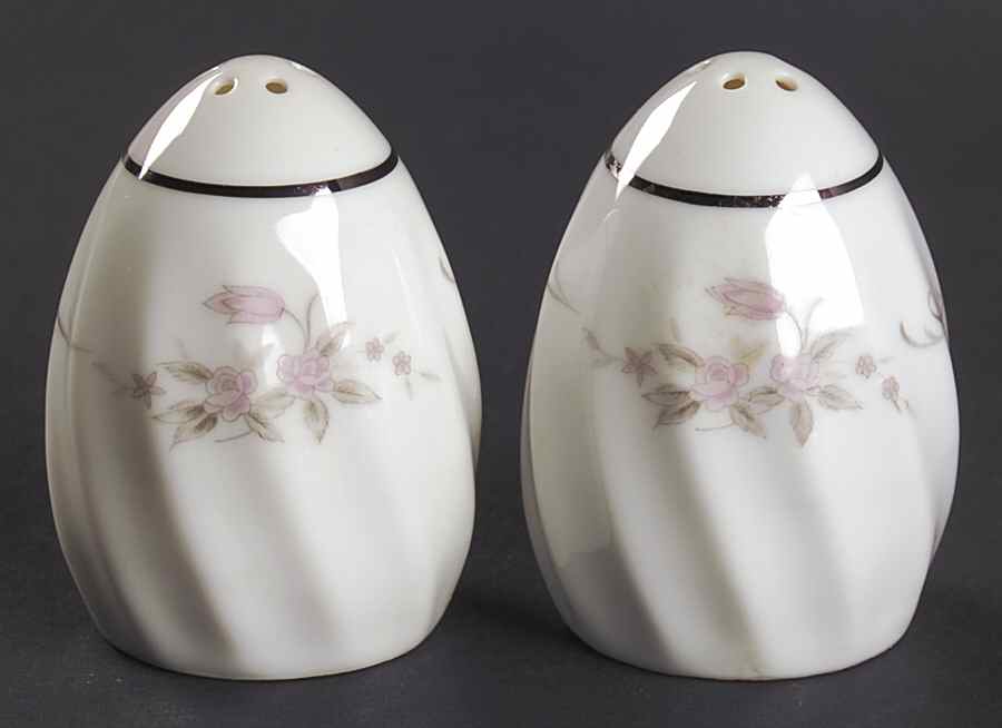 GST1 Salt & Pepper Set by Gold Standard-1
