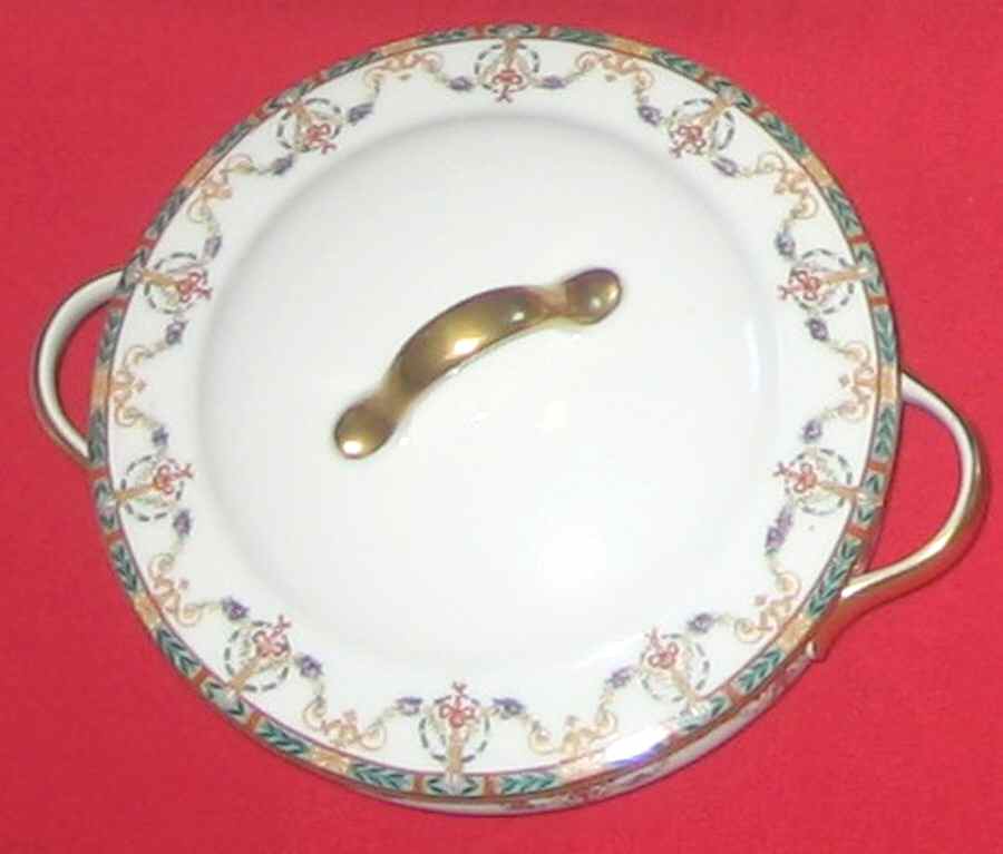 GUE102 Round Covered Vegetable by WM Guerin-1