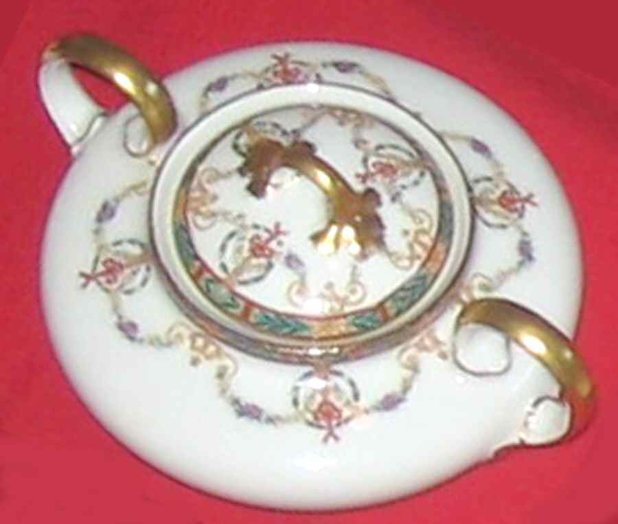 GUE102 Sugar Bowl & Lid by WM Guerin-1