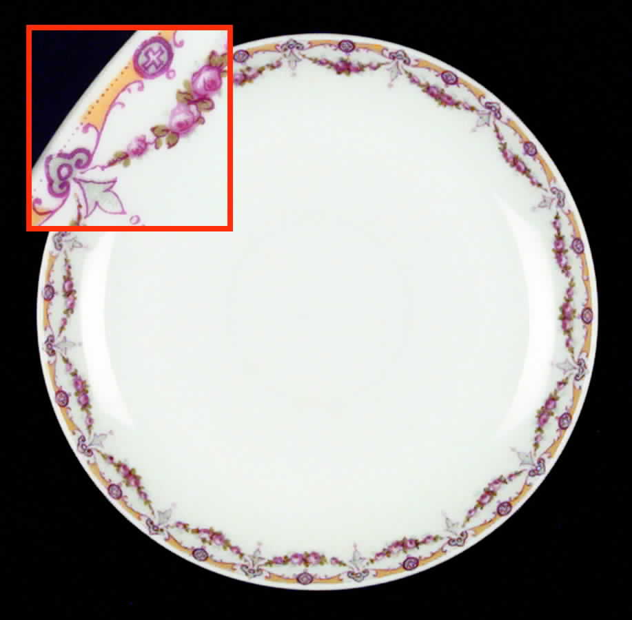 GUE113 Saucer by WM Guerin-1