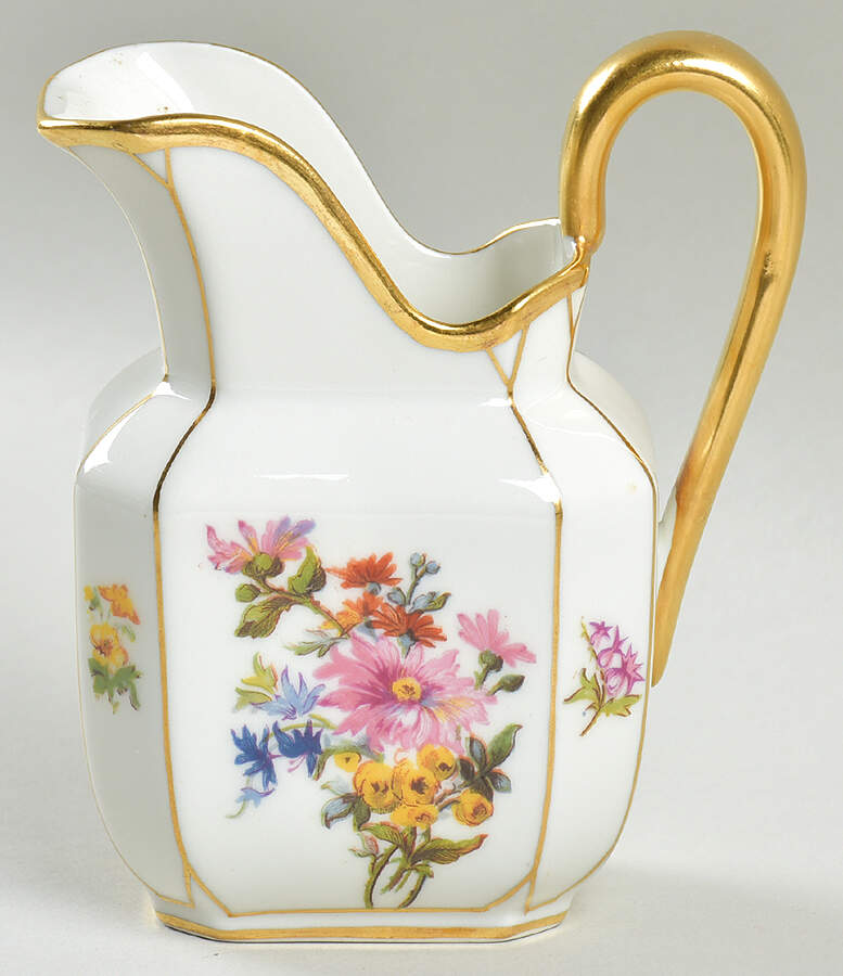 GUE127 Creamer by WM Guerin-1
