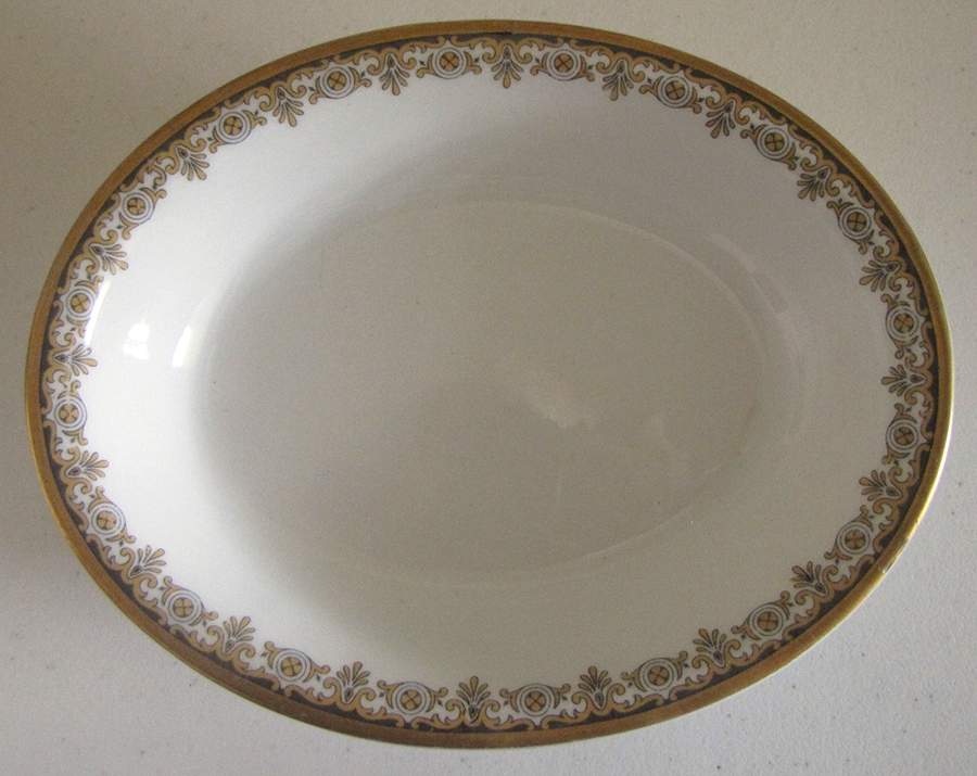 GUE132 8" Oval Vegetable Bowl by WM Guerin-1