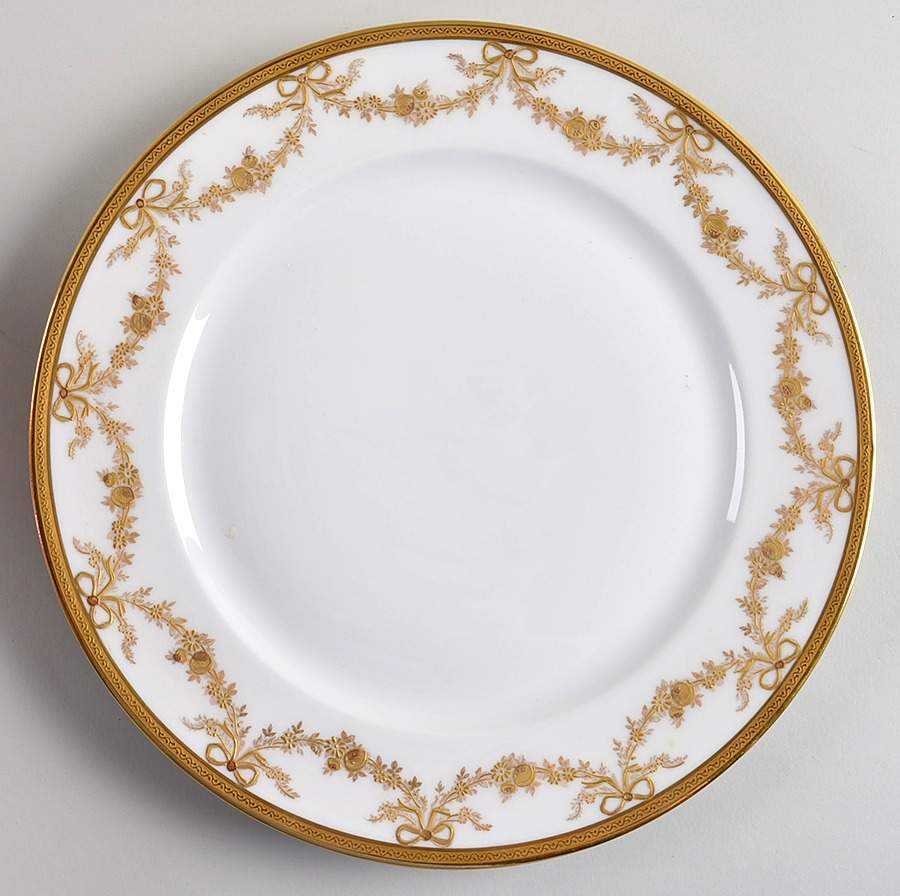 GUE136 Dinner Plate by WM Guerin-1