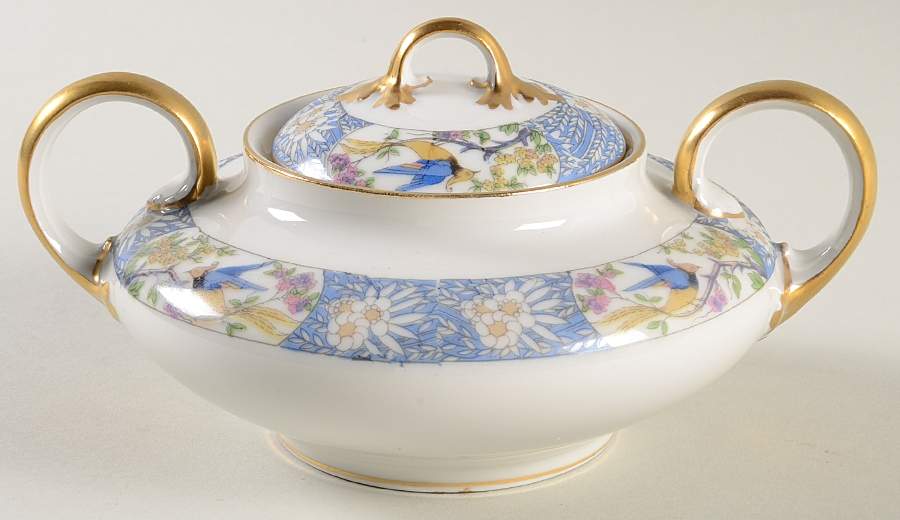 GUE137 Sugar Bowl & Lid by WM Guerin-1