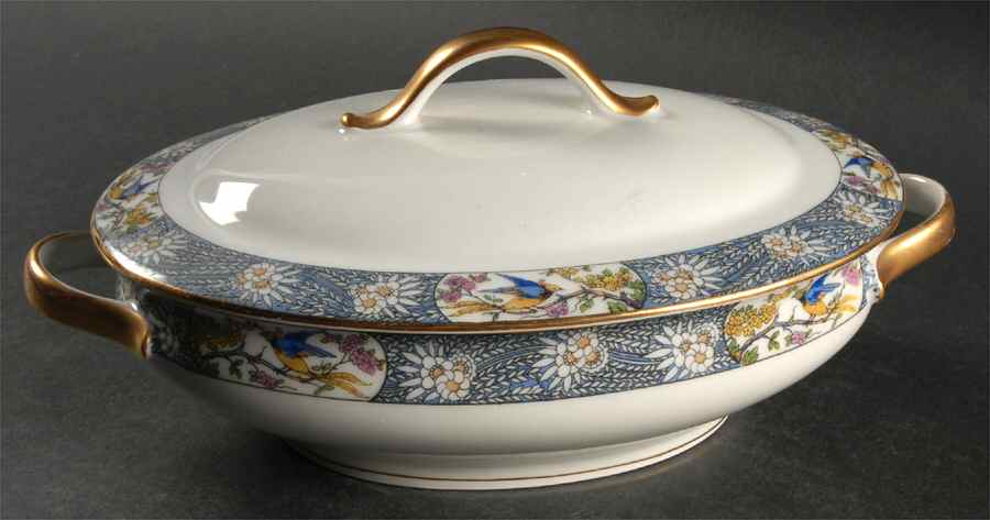 GUE137 Oval Covered Vegetable by WM Guerin-1