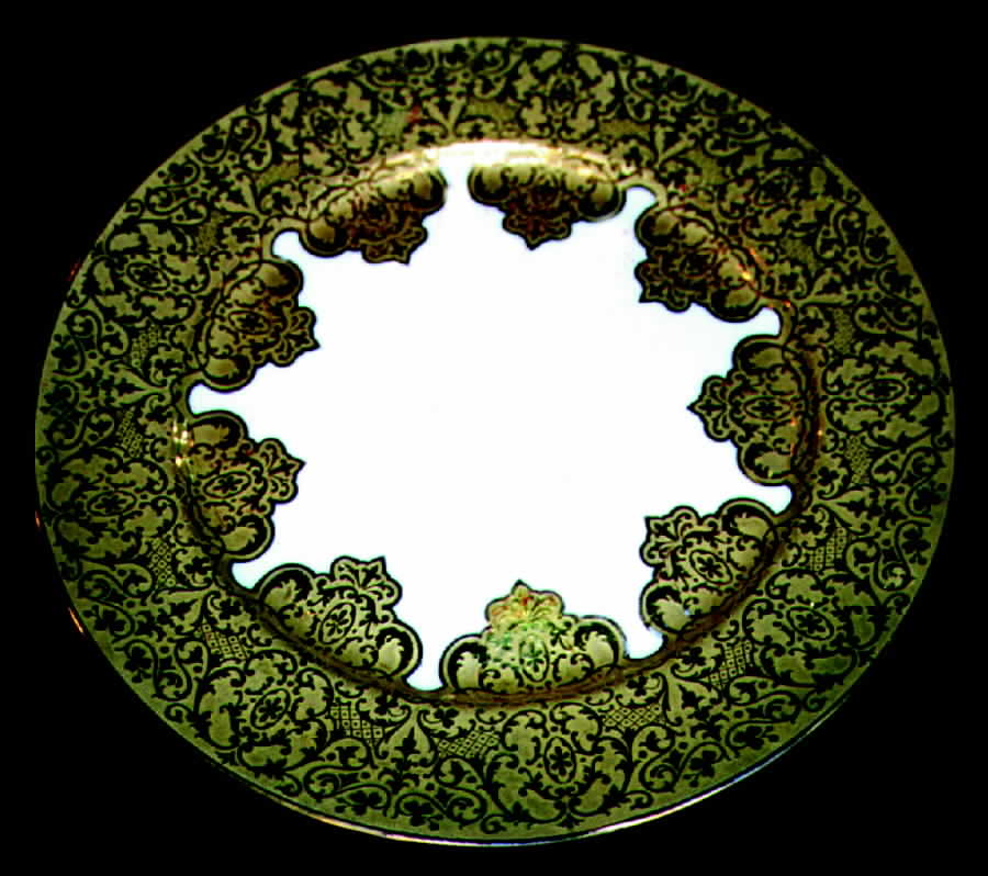 GUE141 Dinner Plate by WM Guerin-1