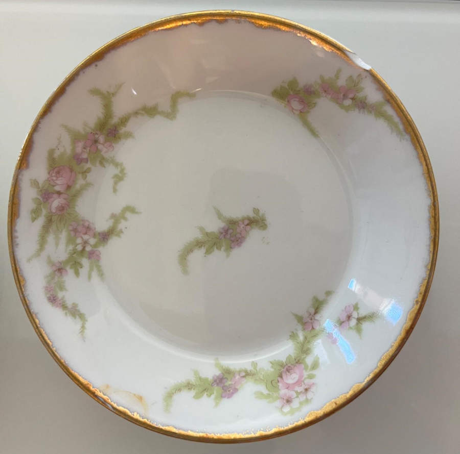 GUE149 Fruit/Dessert (Sauce) Bowl by WM Guerin-1