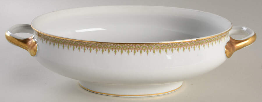 GUE15 Oval Tureen No Lid by WM Guerin-1