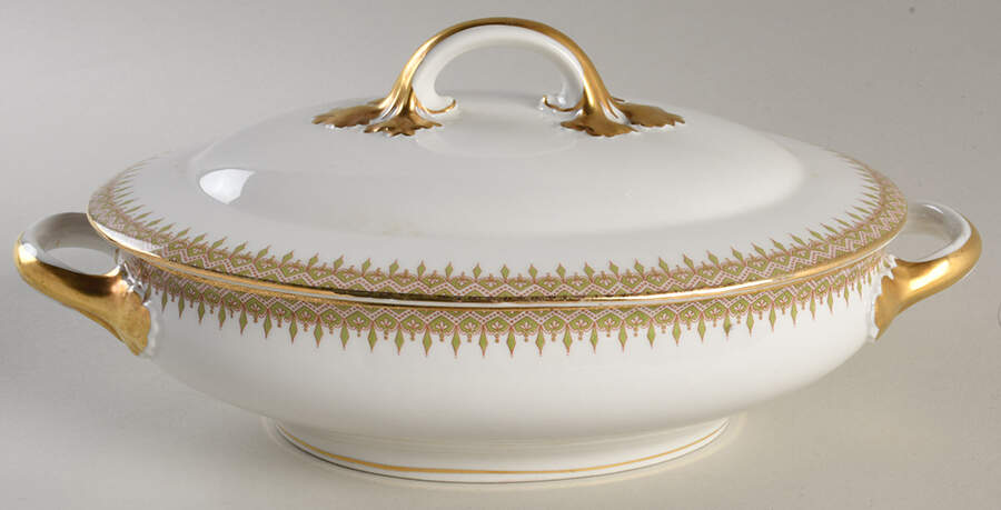 GUE15 Oval Covered Vegetable by WM Guerin-1