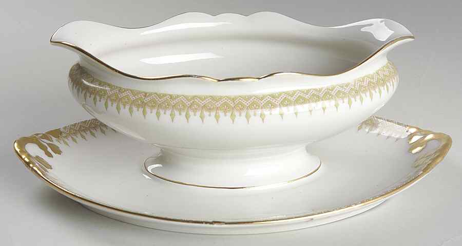 GUE15 Gravy Boat with Attached Underplate by WM Guerin-1