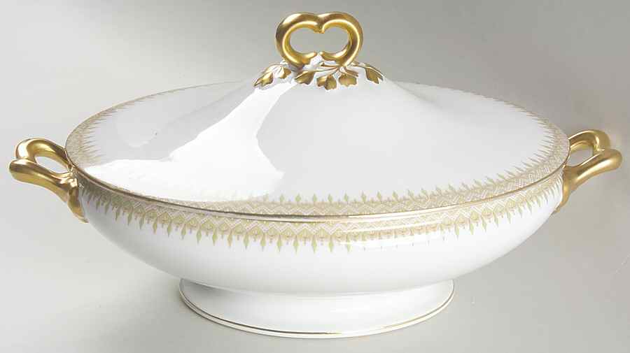 GUE15 Oval Covered Vegetable by WM Guerin-1