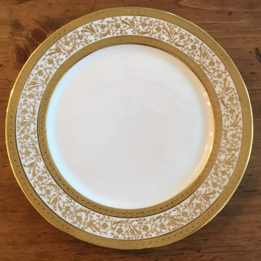 GUE157 Dinner Plate by WM Guerin-1
