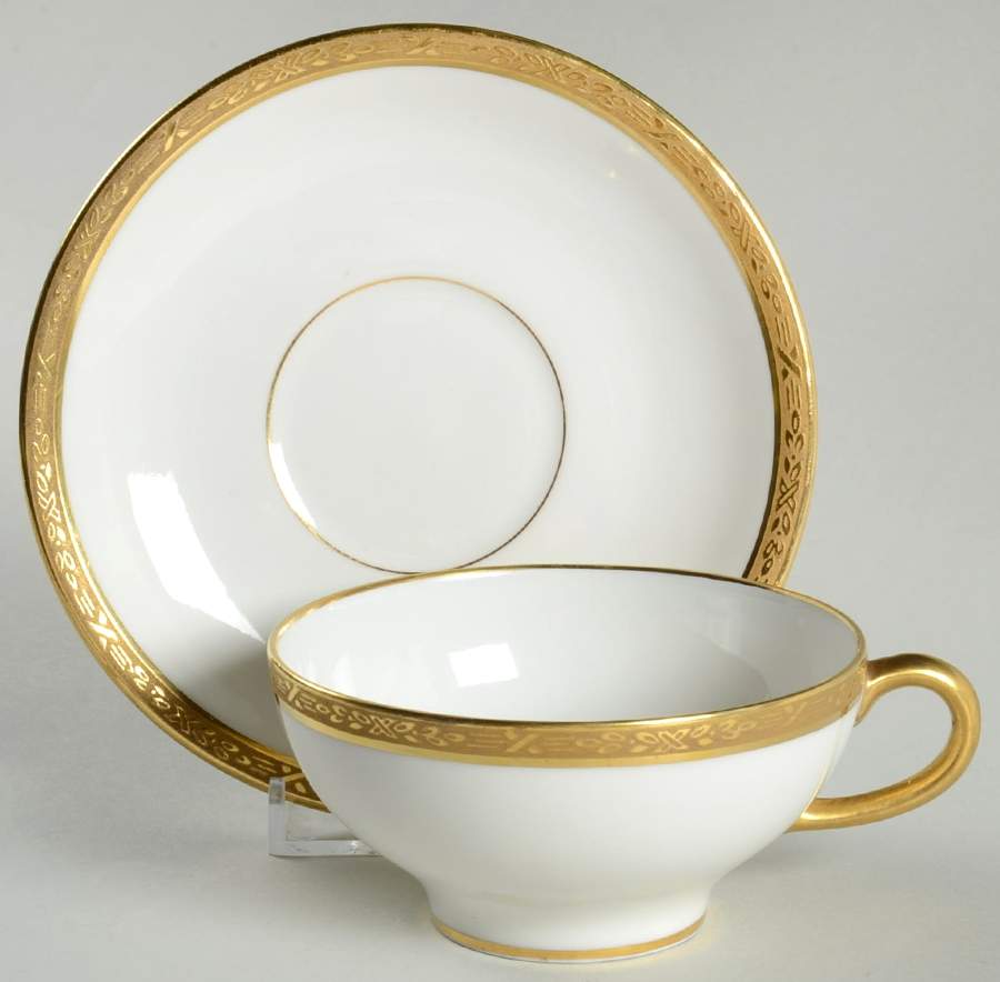 GUE158 Flat Cup & Saucer Set by WM Guerin-1