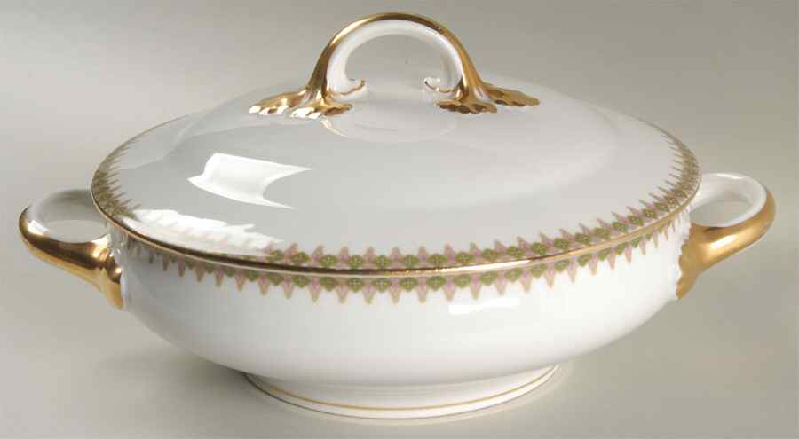 GUE16 Round Covered Vegetable by WM Guerin-1