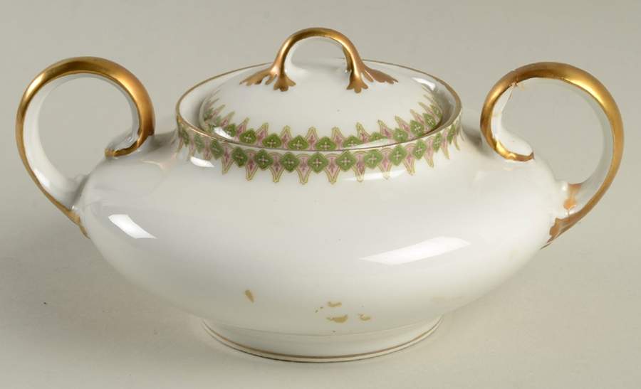 GUE16 Sugar Bowl & Lid by WM Guerin-1