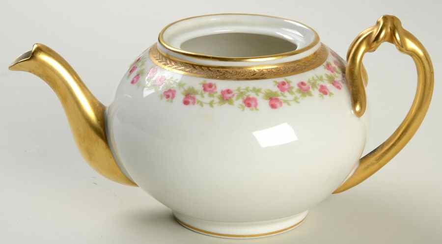 GUE160 Individual Teapot No Lid by WM Guerin-1