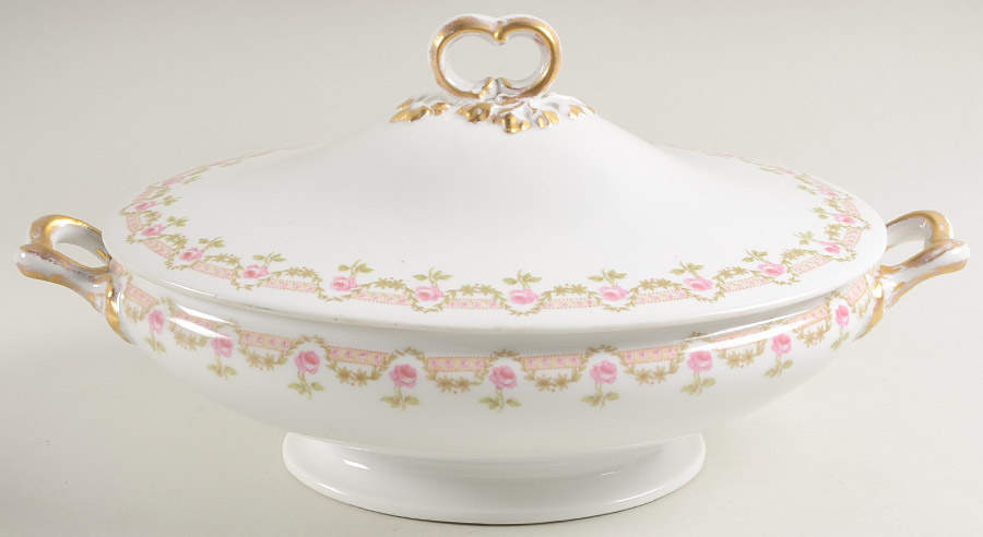 GUE19 Oval Covered Vegetable by WM Guerin-1