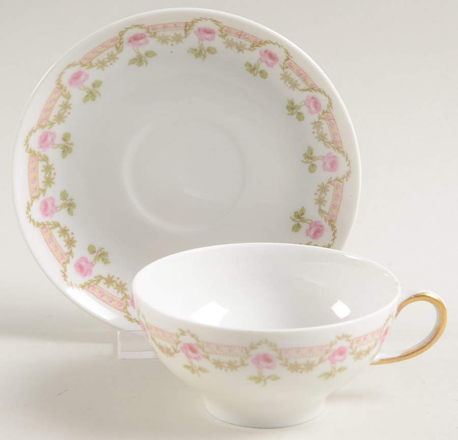 GUE19 Flat Cup & Saucer Set by WM Guerin-1