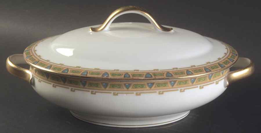GUE2 Oval Covered Vegetable by WM Guerin-1