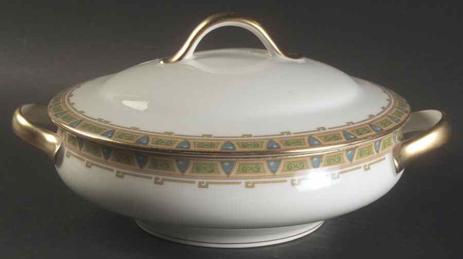 GUE2 Round Covered Vegetable by WM Guerin-1