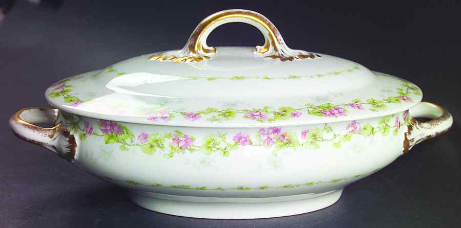 GUE22 Oval Covered Vegetable by WM Guerin-1