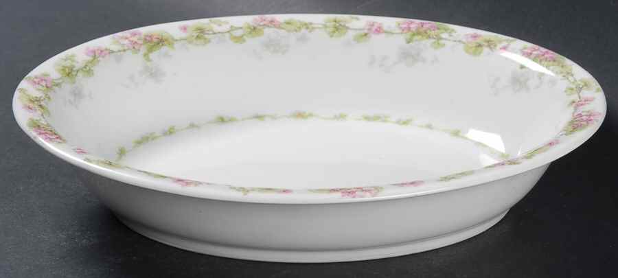 GUE22 8" Oval Vegetable Bowl by WM Guerin-1