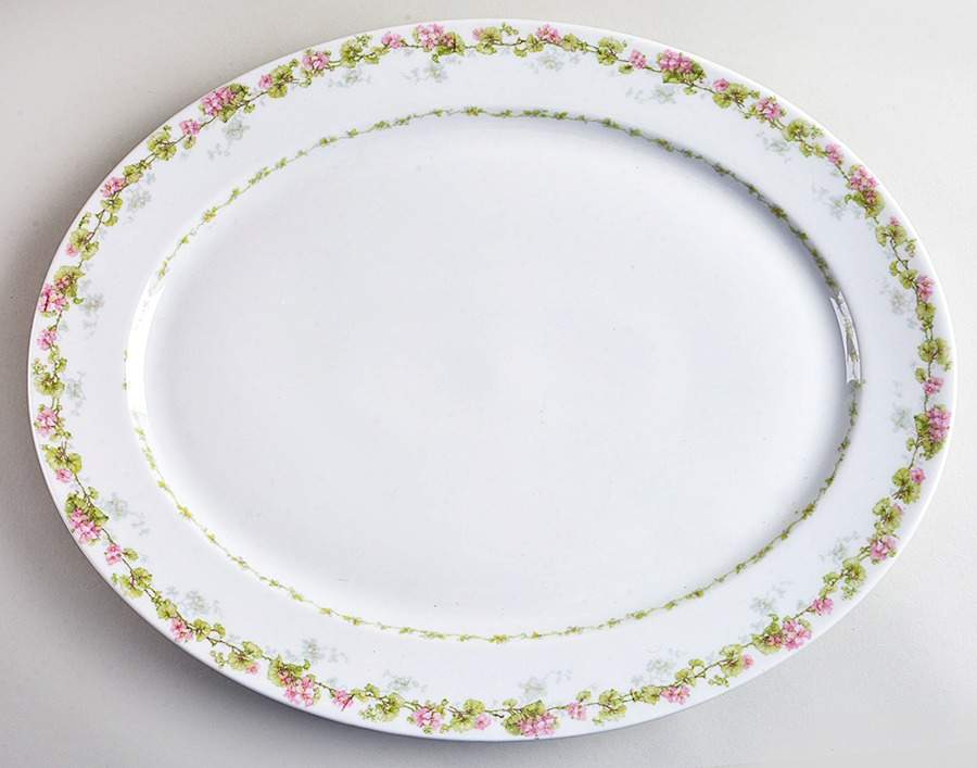 GUE22 15" Oval Serving Platter by WM Guerin-1