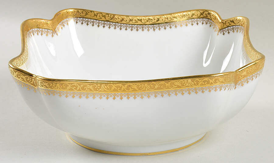 GUE25 9" Square Vegetable Bowl by WM Guerin-1