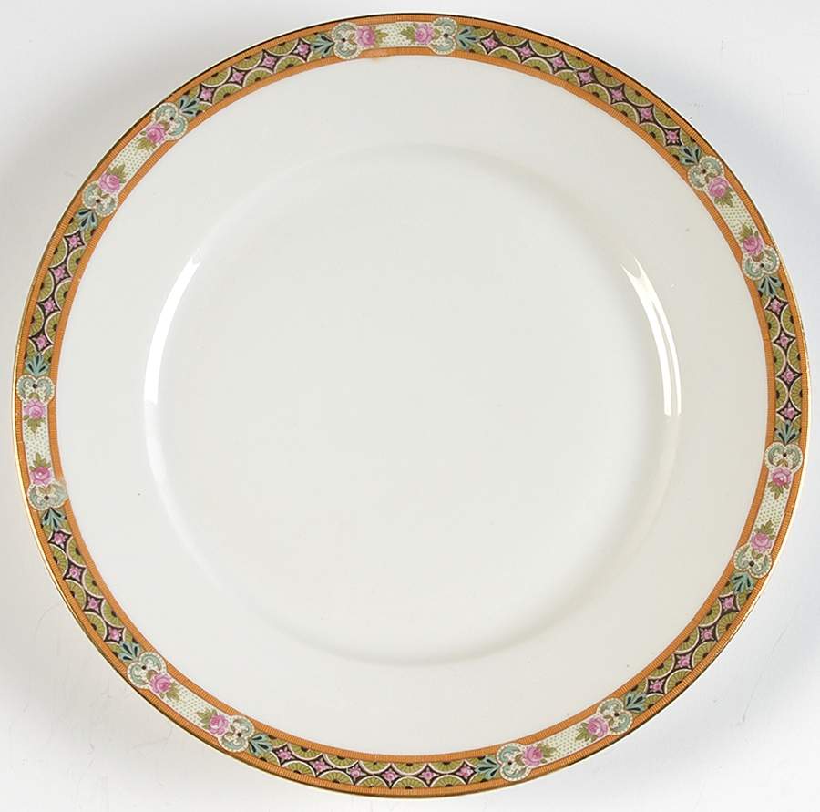 GUE32 Luncheon Plate by WM Guerin-1