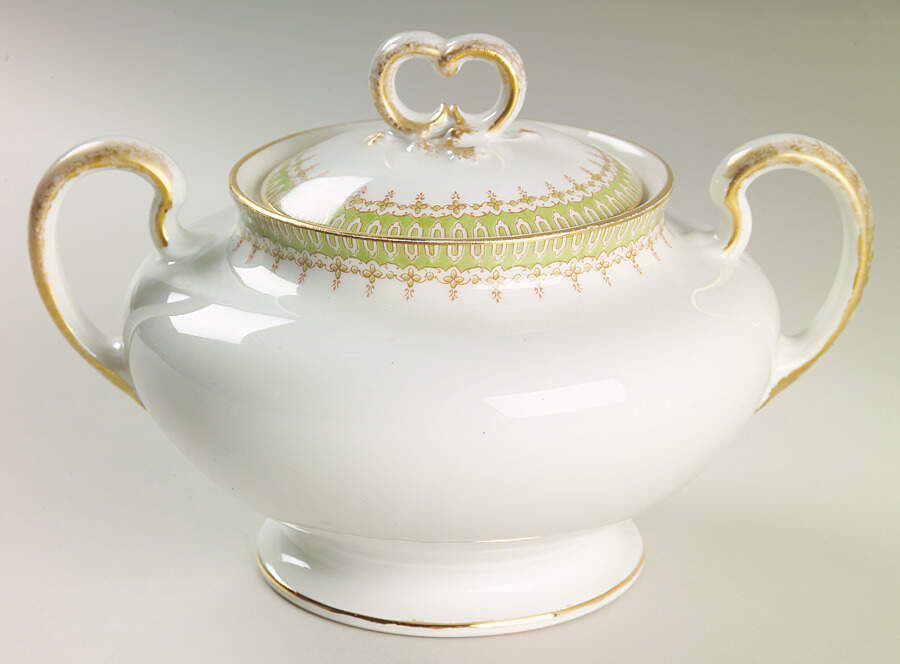 GUE4 Sugar Bowl & Lid by WM Guerin-1
