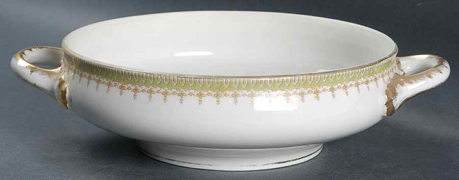GUE4 Round Vegetable No Lid by WM Guerin-1