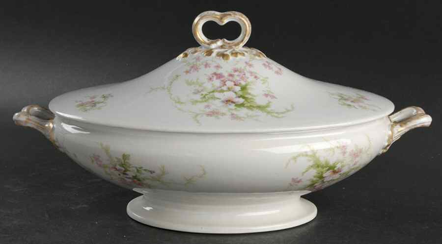 GUE52 Oval Covered Vegetable by WM Guerin-1