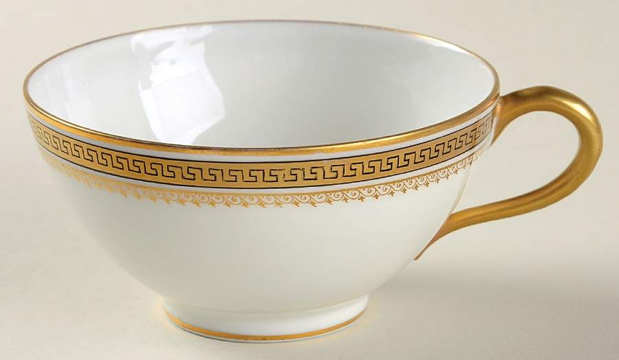 GUE6 Oversized Cup by WM Guerin-1