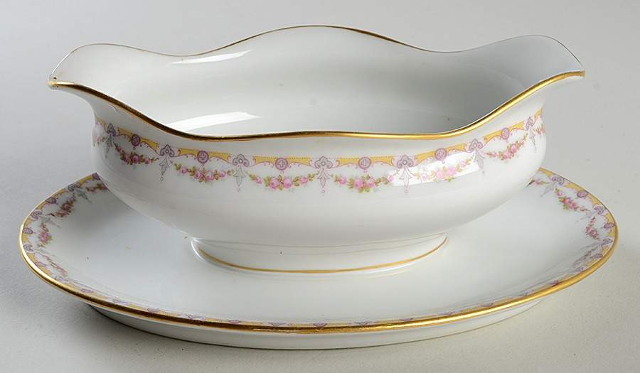 GUE66 Gravy Boat with Attached Underplate by WM Guerin-1