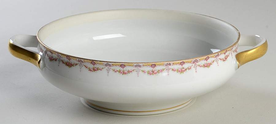 GUE66 Round Vegetable No Lid by WM Guerin-1