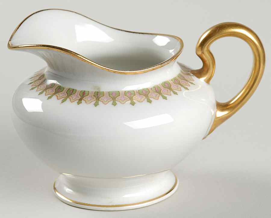 GUE76 Creamer by WM Guerin-1