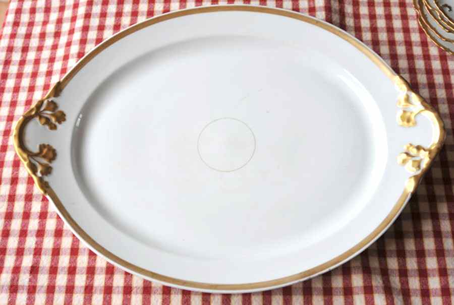 GUE79 16" Oval Serving Platter by WM Guerin-1