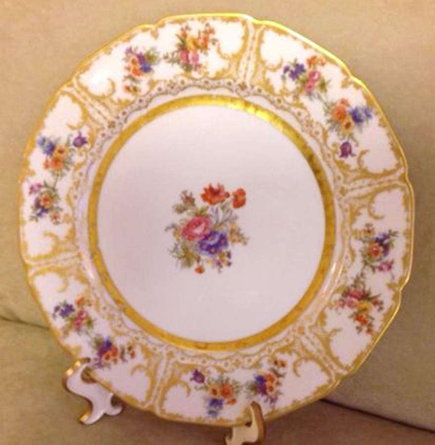 GUE80 Dinner Plate by WM Guerin-1