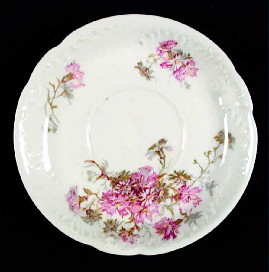 GUE84 Saucer by WM Guerin-1
