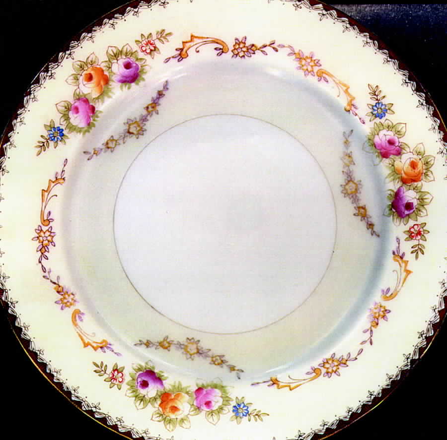 GOC13 Dinner Plate by Gold China-1