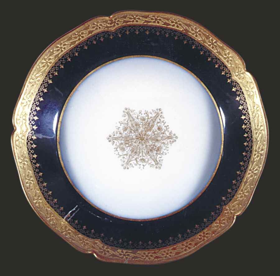 GUE182 Salad Plate by WM Guerin-1