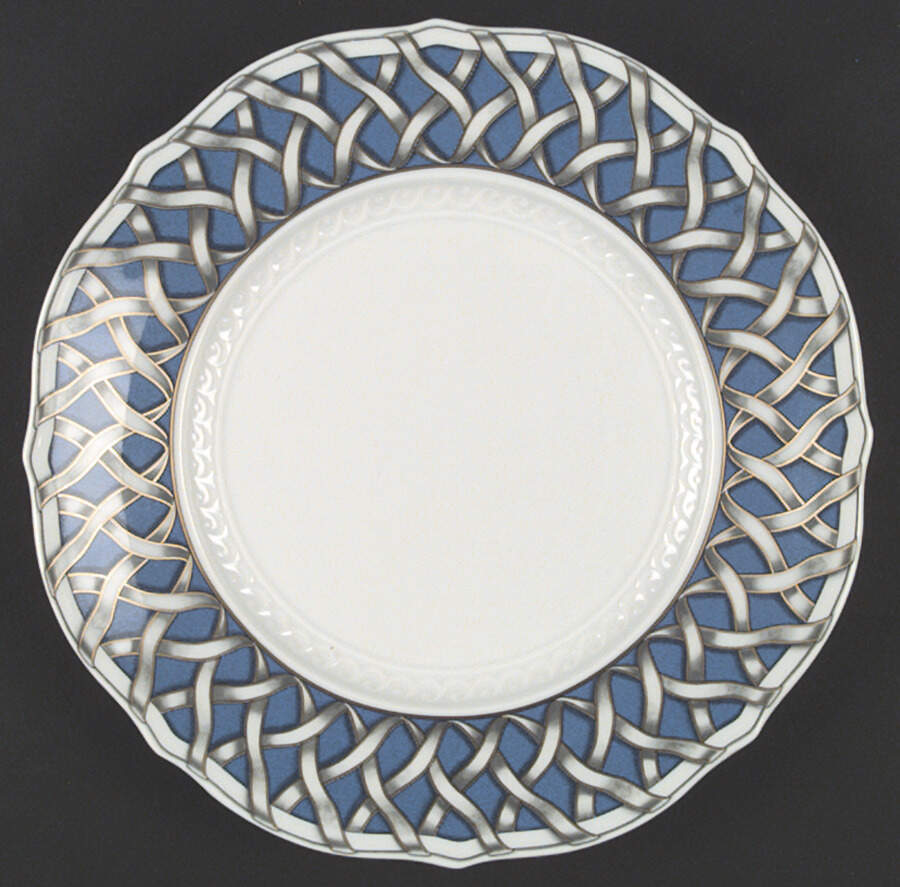 Fiocco Dinner Plate by Ginori 1735-1