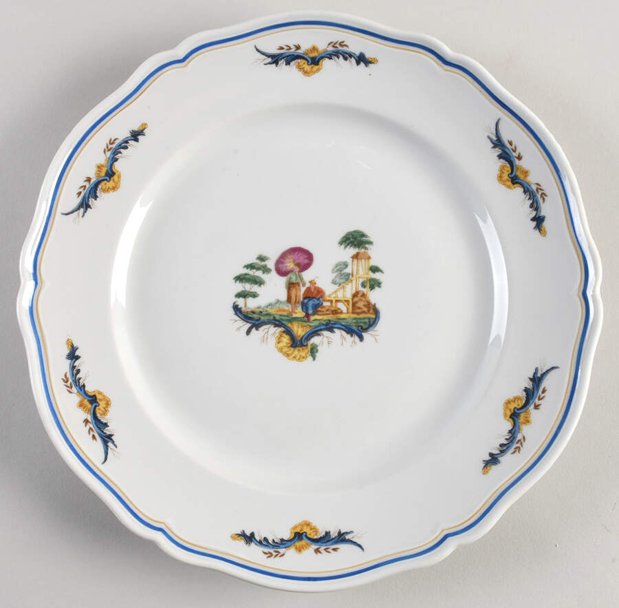 Chinois Dinner Plate by Ginori 1735-1