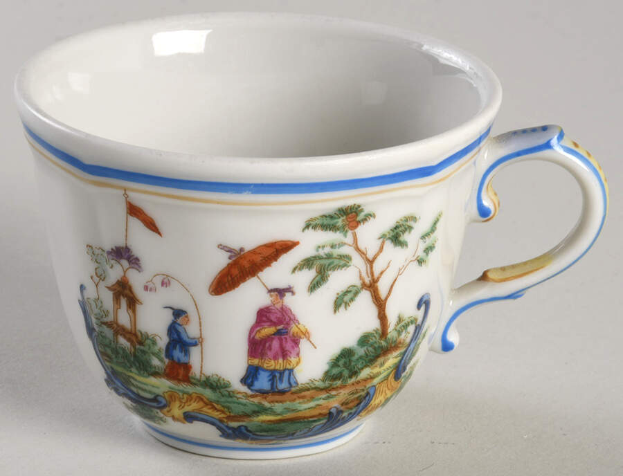Chinois Flat Demitasse Cup by Ginori 1735-1