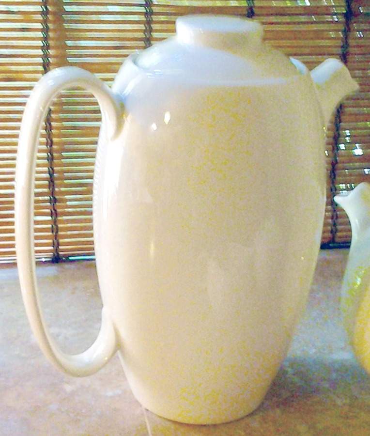 Ranchero Green Coffee Pot & Lid by WS George-1