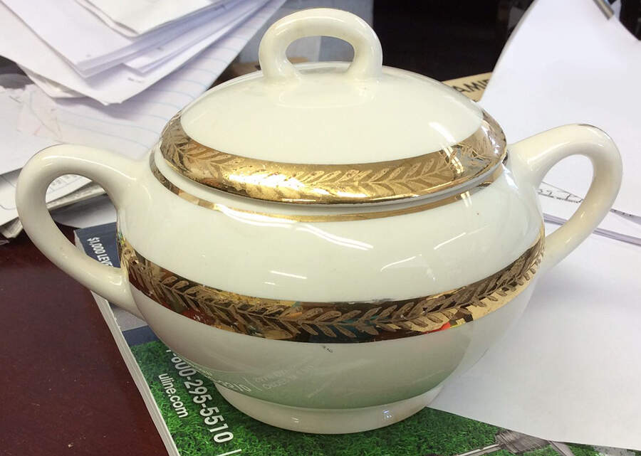 GEO156 Sugar Bowl & Lid by WS George-1