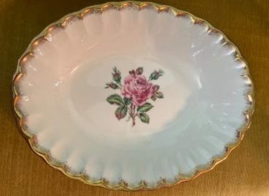 B8774K 9" Oval Serving Platter by WS George-1