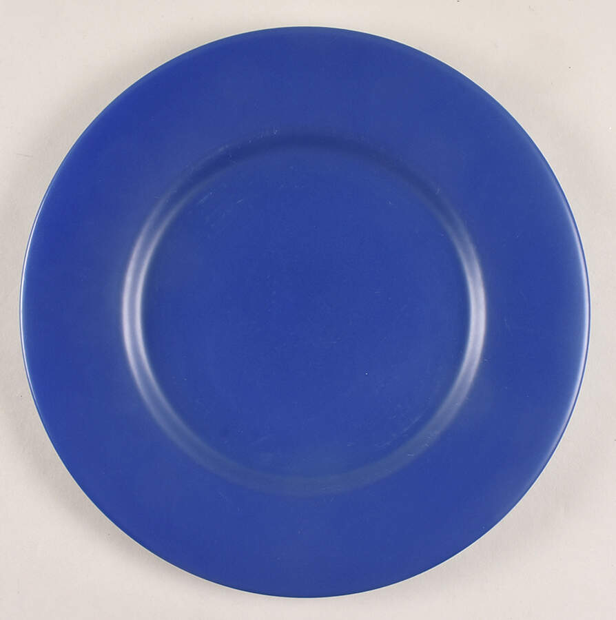 Presentation Plates Service Plate (Charger) by Faiencerie De Gien-1